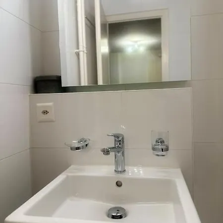 Magnifique Studio. Gare Appartement Genève